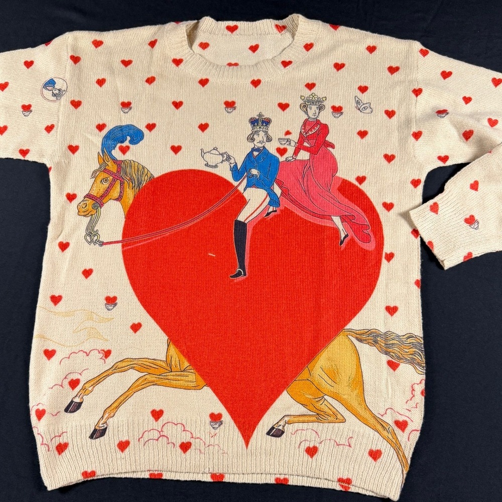 VTG Style Royal Tea Party Heart Knit Sweater M Cream Royalcore Kitsch Novelty